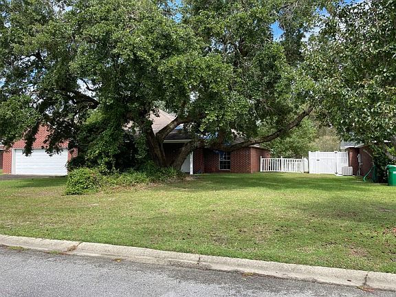 2nd image of 7104 Pinehurst Dr