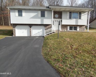 161 Sarah Dr, Altoona, PA, 16601