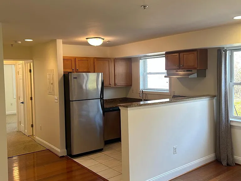 4800 C St SE #302 — Photo 4