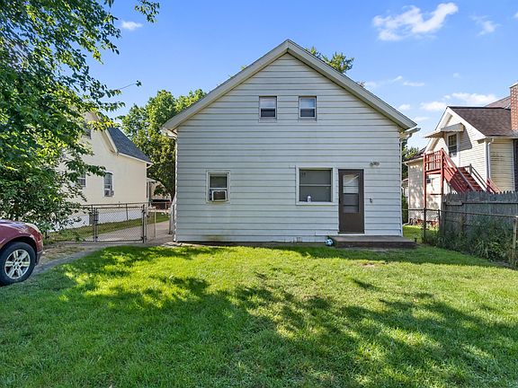 5th image of 1502 Chapin St