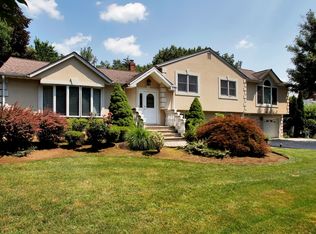 800 Paramus Rd, Paramus, NJ 07652