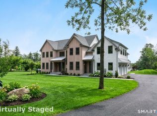 110 Porters Hill Rd, Trumbull, CT 06611