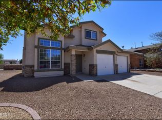 672 Sequeiros, El Paso, TX 79932