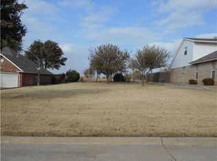 11209 NW 113th St, Yukon, OK 73099