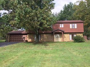 512 Sycamore Dr, Bedford, IN