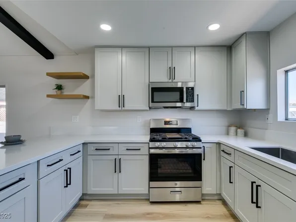 3403 Big Sur Dr, Las Vegas, NV 89122