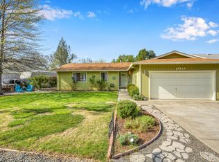 19549 Mountain Mdw N, Hidden Valley Lake, CA