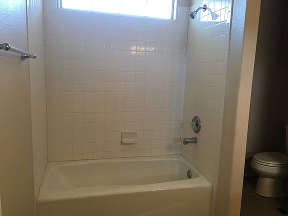 4th image of 11311 Sheri Cir