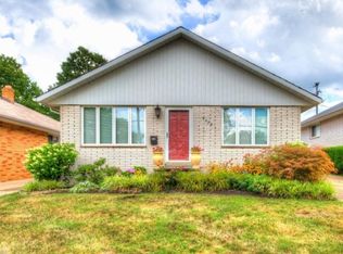 5275 E 102nd St, Garfield Heights, OH