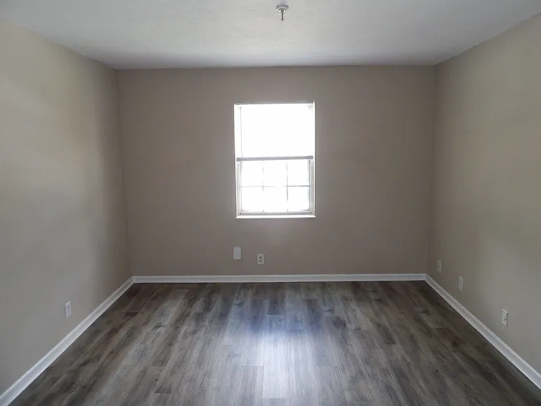434 Harrodswood Rd #10 — Photo 12