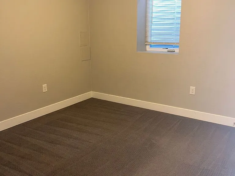 1544 S Chase Ct — Photo 17