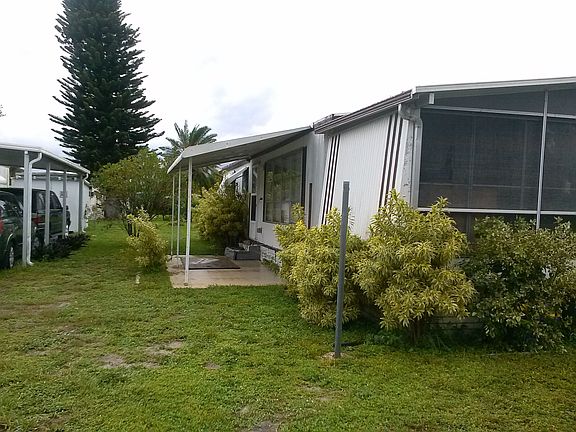 3rd image of 6393 Hog Cay Trl
