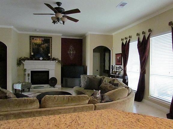 4th image of 9603 Inwood Cir