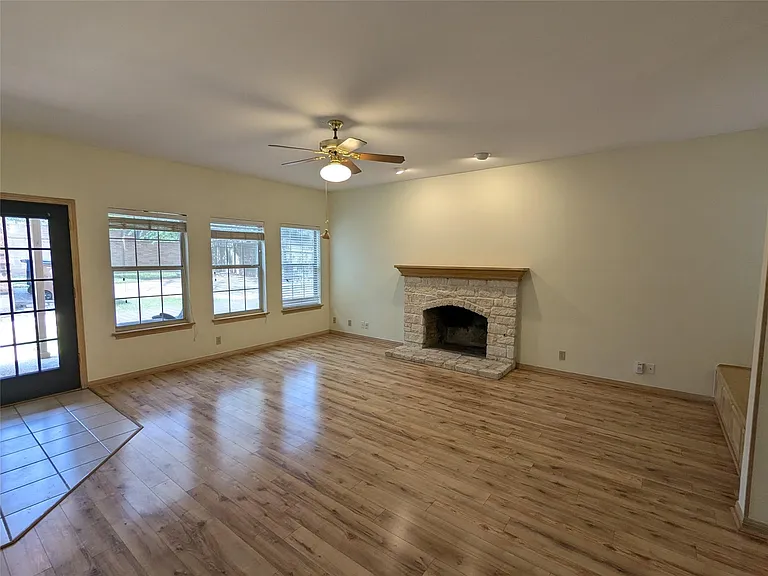 7602 Mifflin Kenedy Ter — Photo 5