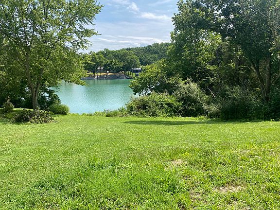 4th image of 192 Wideview Dr