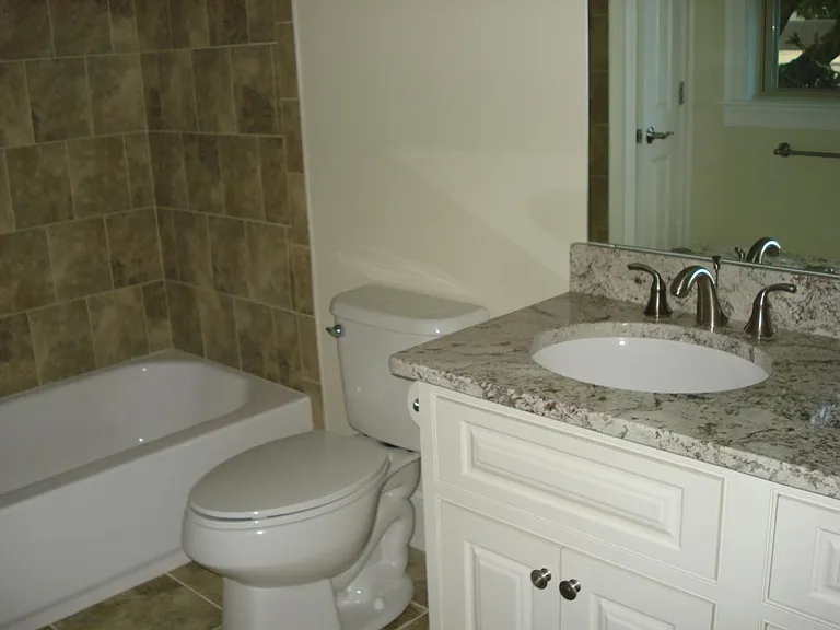 33 Liberty Ave — Photo 12