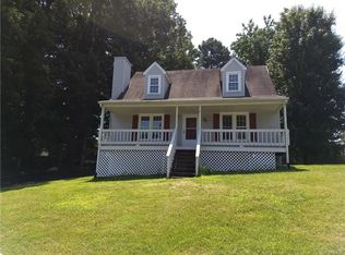 317 Bull Run Dr, Hopewell, VA 23860