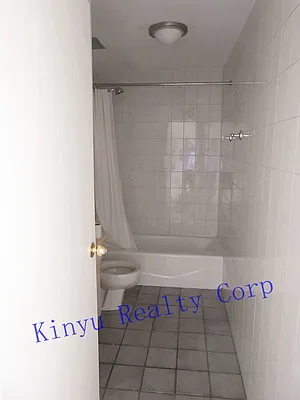 Rented by Kinyu Realty | media 19