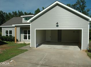 309 Preakness Dr, Lagrange, GA 30240