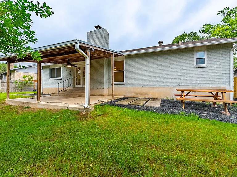 6819 Greycloud Dr — Photo 24