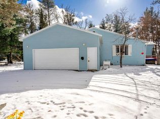 W5633 Deer Park Drive, New Lisbon, WI 53950