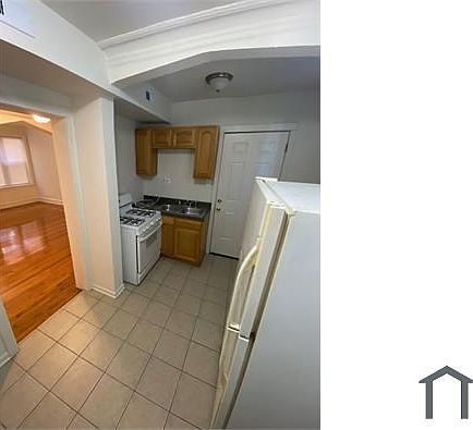 1st image of 110 S Lavergne Ave #1
