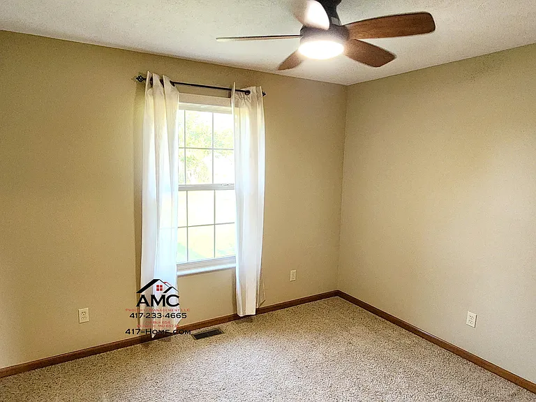 305 Union Hill St — Photo 16