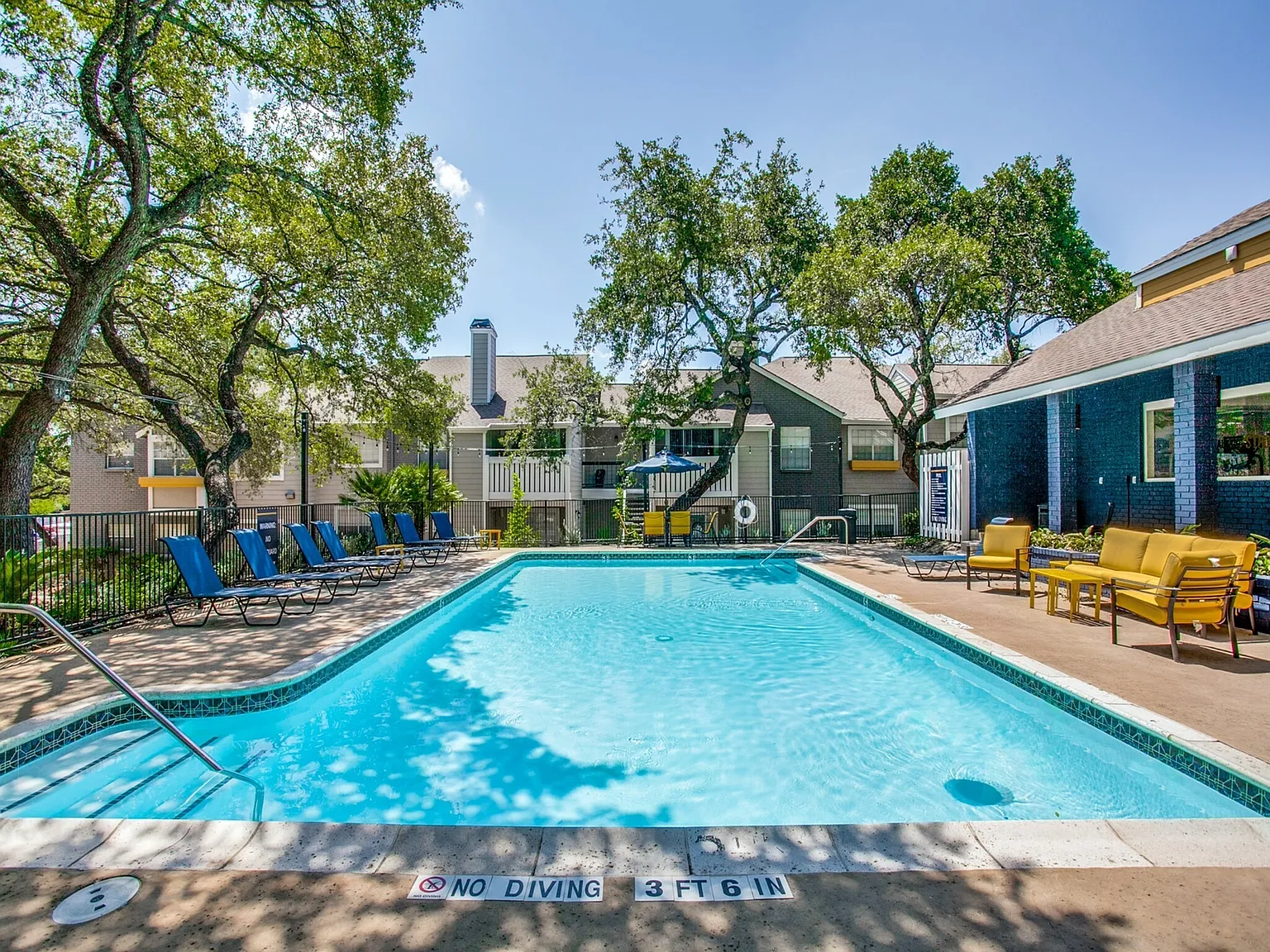 The Joseph at Huebner — Photo 2