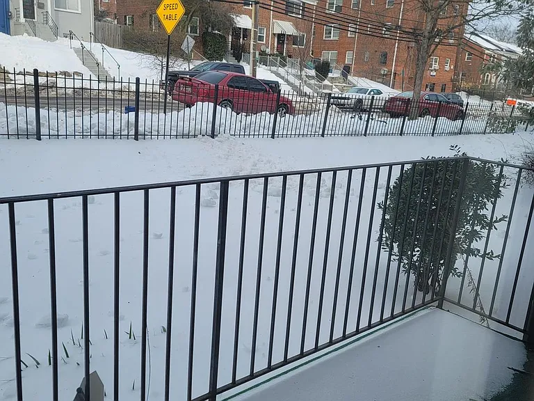 625 A Chesapeake St SE #101 — Photo 5