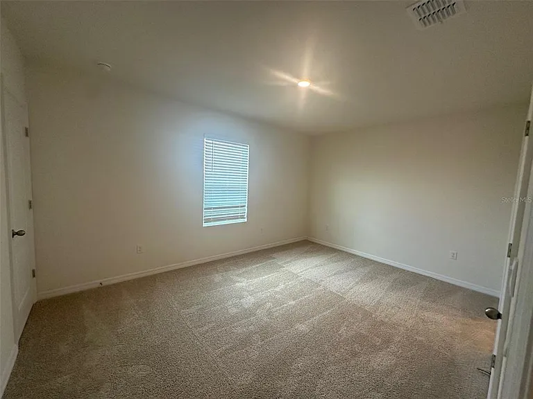 1631 Thicket Ave — Photo 5