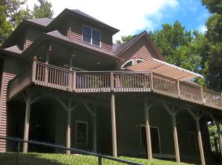 456 Sorrento Knolls Dr, Blowing Rock, NC 28605
