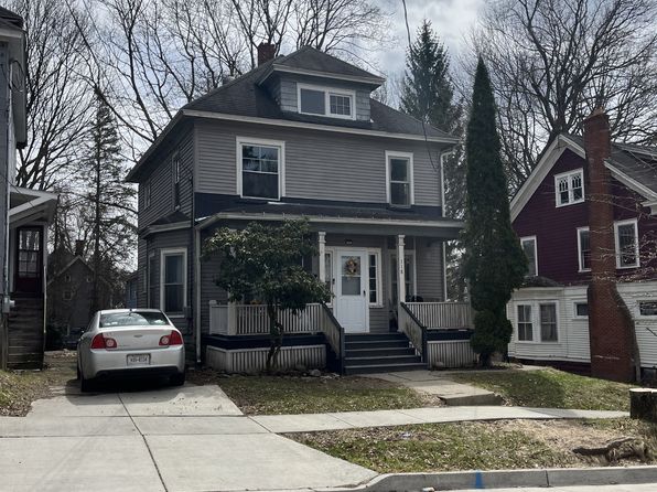 118 Price St #2, Jamestown, NY 14701