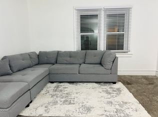 305 10th St SE #1, Rochester, MN 55904