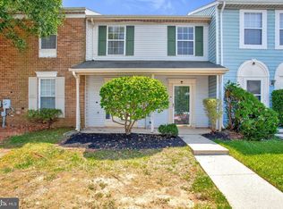 2904 White Oak Ln, Lanham, MD 20706