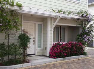 21751 Granada Ave, Cupertino, CA