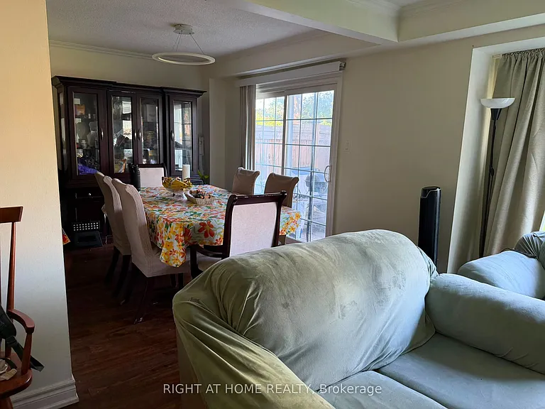 18 Goodfellow St — Photo 10