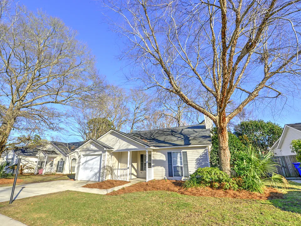 1987 Armory Dr