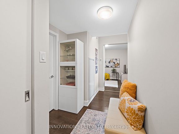 5th image of 88 Richmond Rd #807