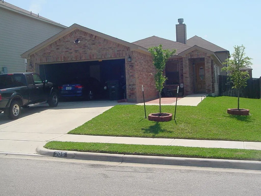 Building Photo - 206 Calixto Ct