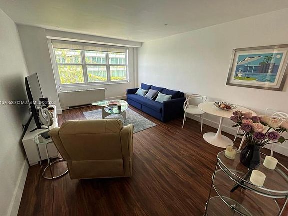 2nd image of 1250 West Ave #12D