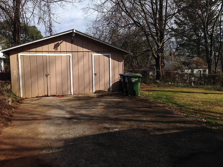 1572 Beatie Ave SW — Photo 20