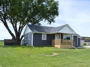 4 W South St, Manly, IA 50456