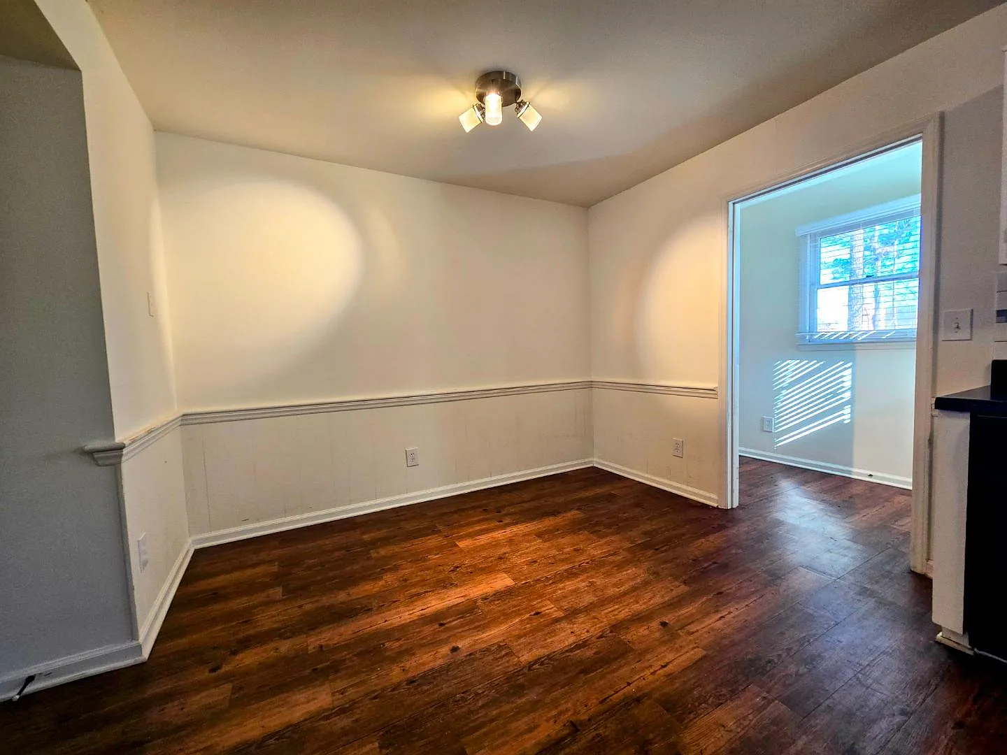 717 Chappell Dr - H — Photo 4