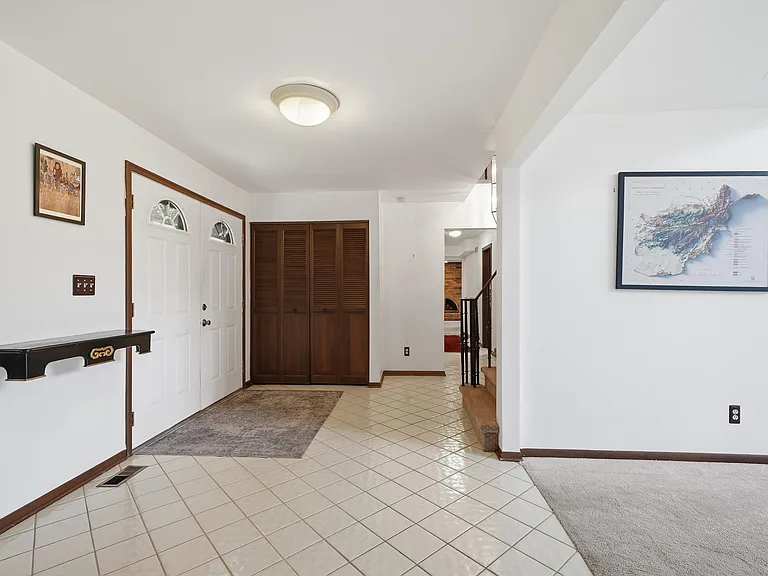 4677 Rolling Ridge Rd — Photo 11