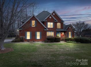 3516 Araglin Dr, Gastonia, NC 28056