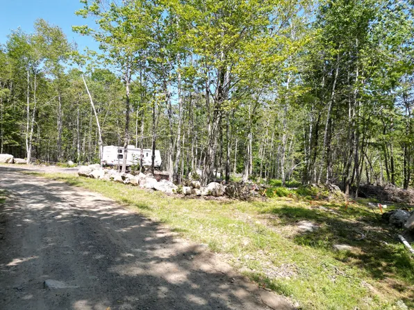 229 New Camp Road, Lincoln, ME 04457
