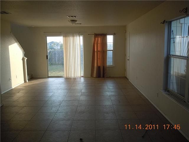 2nd image of 13413 Coomes Dr