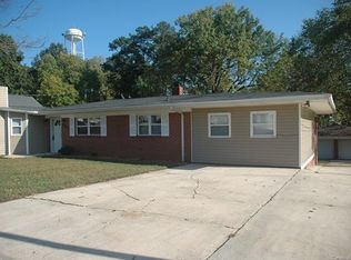 203 Easy St, Concord, NC 28027