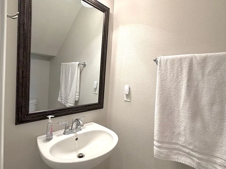 13527 Montecito Pl — Photo 20