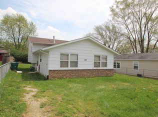 1019 N Fairfield Rd, Round Lake Beach, IL 60073